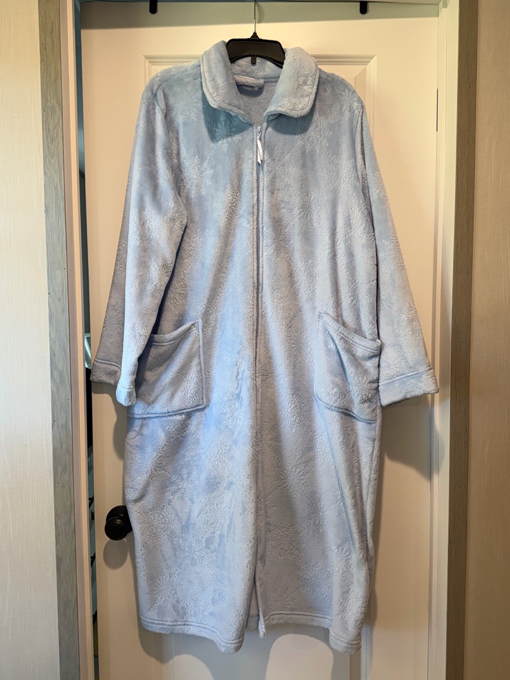 croft & barrow Light Blue Plush Zip-Front Teddy Robe